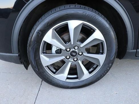 Used 2023 Ford Escape Platinum AWD/4WD image 7