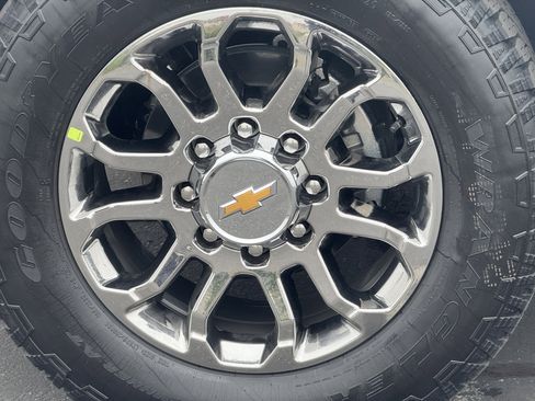 New 2026 Chevrolet Silverado 2500 LTZ w/ LTZ Plus Package image 8