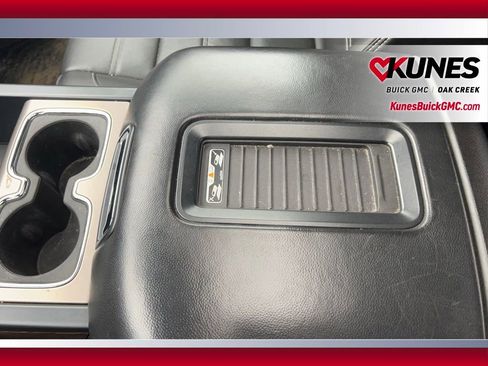 Used 2017 GMC Sierra 3500 Denali image 24