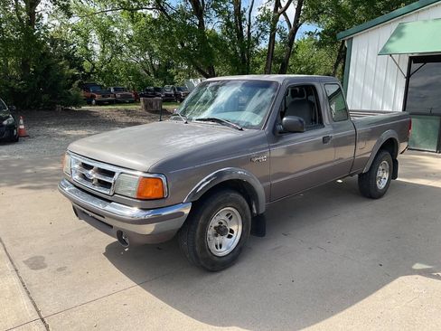 Used 1997 Ford Ranger XLT AWD/4WD image 5