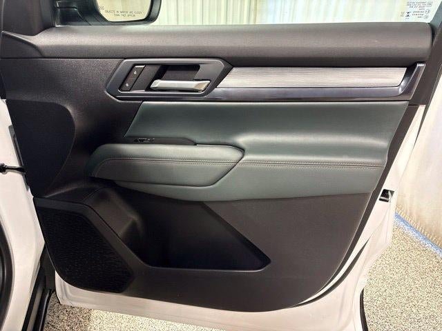 Used 2026 GMC Terrain AT4 w/ Convenience Package III AWD/4WD image 23