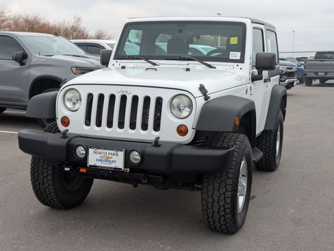 Used 2013 Jeep Wrangler Sport image 7