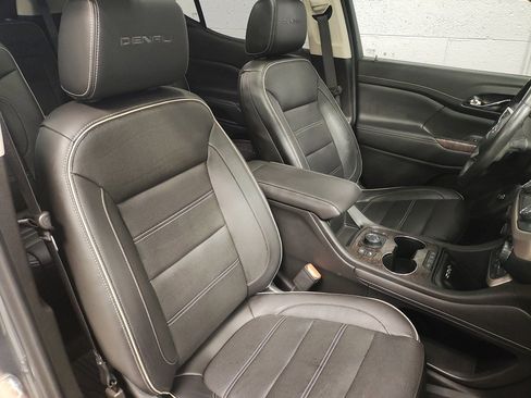 Used 2020 GMC Acadia Denali w/ LPO, Floor Liner Package image 10