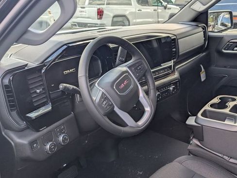 New 2026 GMC Sierra 1500 SLE w/ Preferred Package RWD image 10