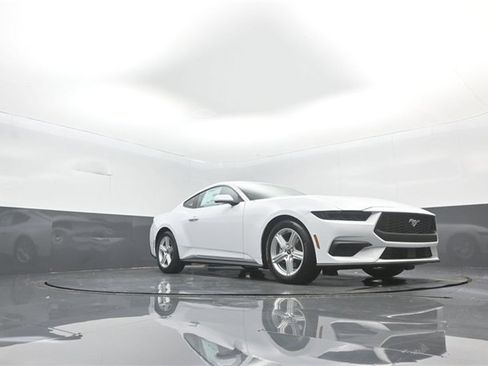 New 2026 Ford Mustang Coupe image 24