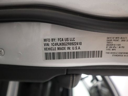 Used 2024 Jeep Grand Cherokee L Limited image 36