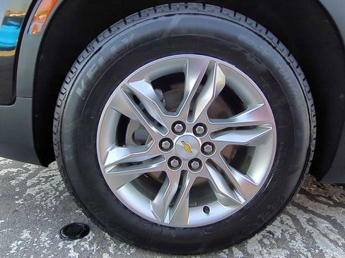 Used 2019 Chevrolet Blazer LT image 28