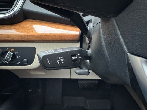 Used 2022 Audi Q5 2.0T Premium Plus image 21