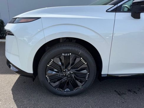 New 2026 Nissan Murano Platinum w/ Technology Package AWD/4WD image 13