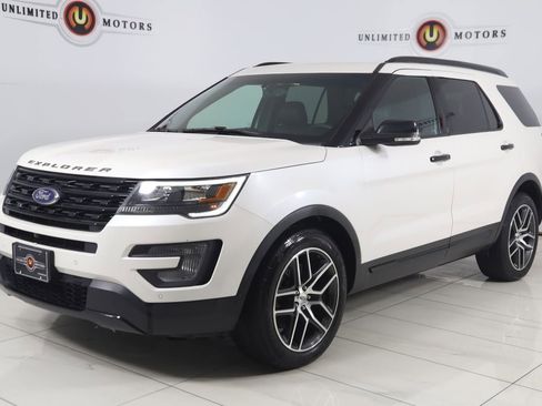 Used 2017 Ford Explorer Sport w/ Equipment Group 401A AWD/4WD image 5
