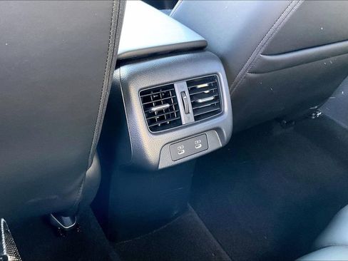 Used 2025 Acura ADX A-Spec image 33