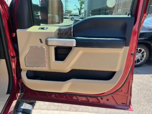 Used 2019 Ford F250 Lariat w/ Lariat Ultimate Package image 20