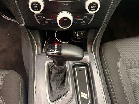 Used 2016 Dodge Charger SE w/ Popular Equipment Group RWD image 22