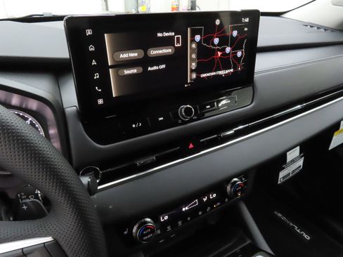 New 2026 Mitsubishi Outlander SE FWD image 16