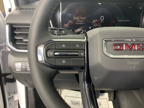 New 2026 GMC Terrain AT4 image 17