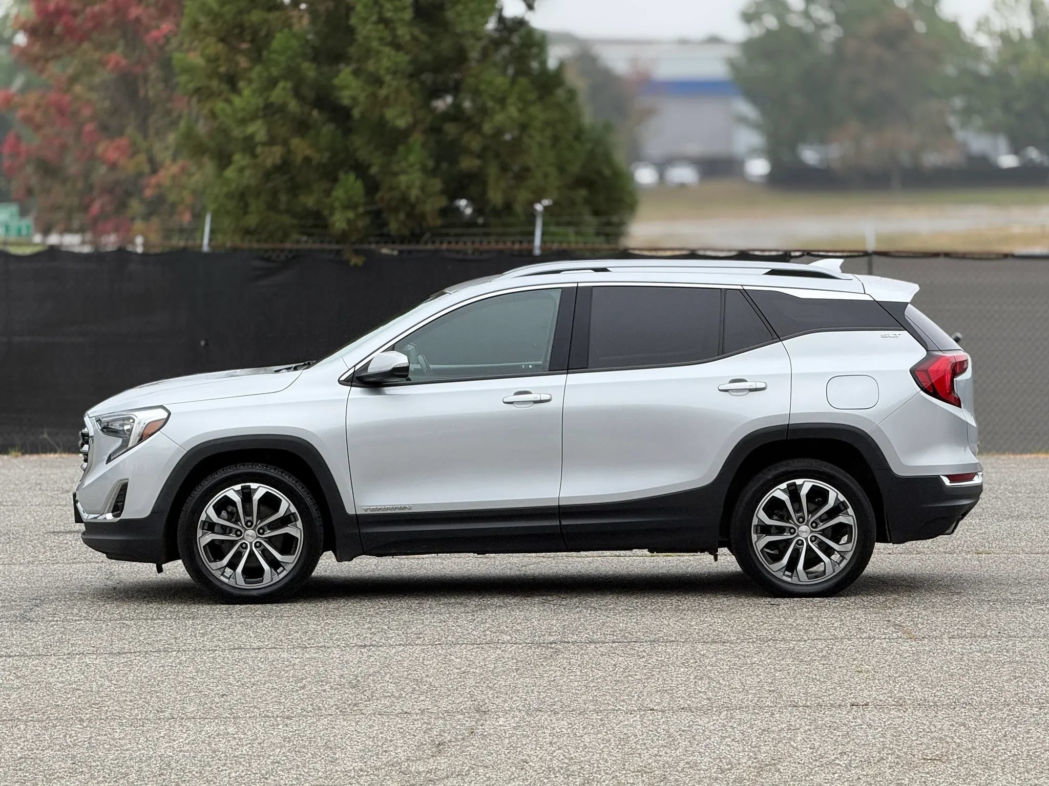Used 2020 GMC Terrain SLT w/ Preferred Package FWD image 8