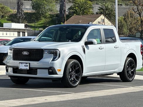 New 2026 Ford Maverick Lobo image 7