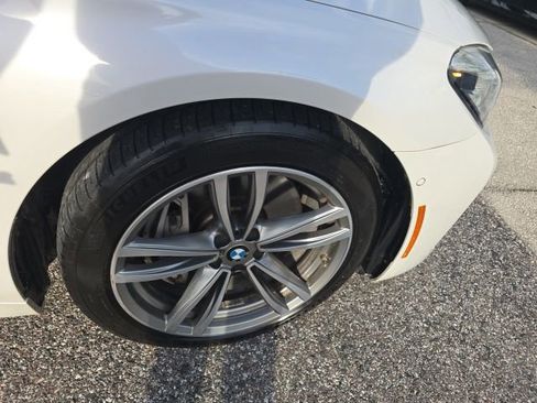 Used 2019 BMW 750i w/ Executive Package RWD image 8