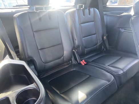 Used 2016 Ford Explorer Limited w/ Class II Trailer Tow Package image 21