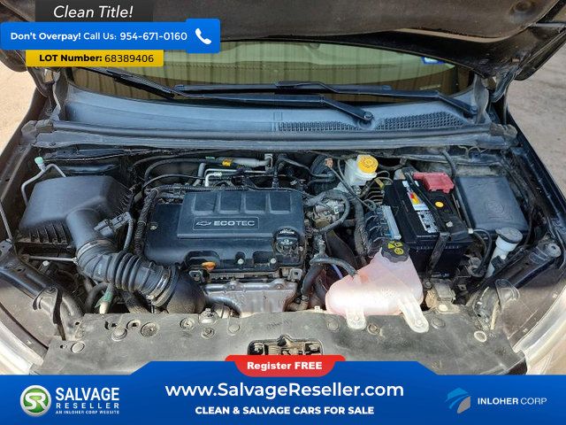 Used 2019 Chevrolet Sonic LT FWD image 15