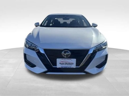 Used 2020 Nissan Sentra SV w/ Electronics Package image 2