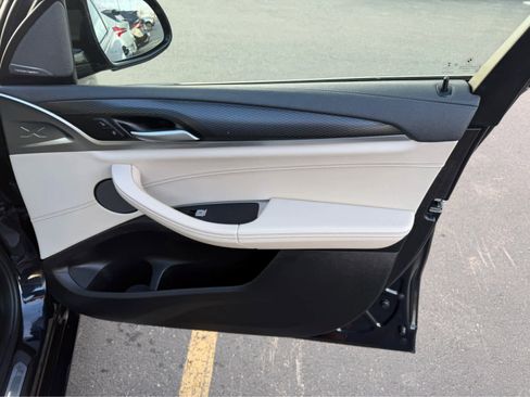 Used 2022 BMW X3 M40i image 17