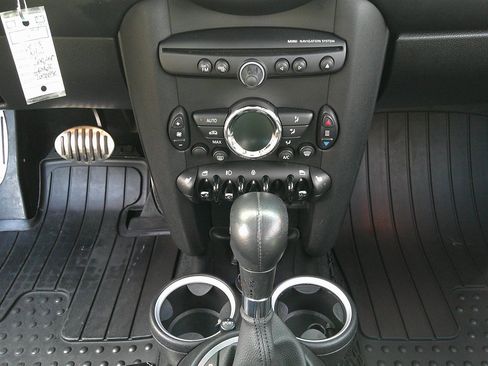 Used 2013 MINI Cooper S image 31
