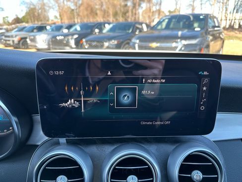 Used 2021 Mercedes-Benz C 300 Sedan w/ Premium Package image 11