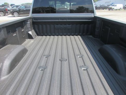 New 2026 GMC Sierra 3500 Denali Ultimate AWD/4WD image 7