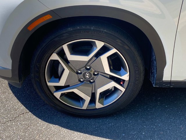 Used 2024 Hyundai Palisade Limited AWD/4WD image 4