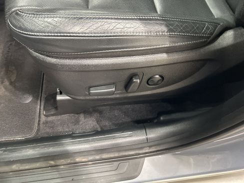 Certified 2020 Kia Telluride EX image 11