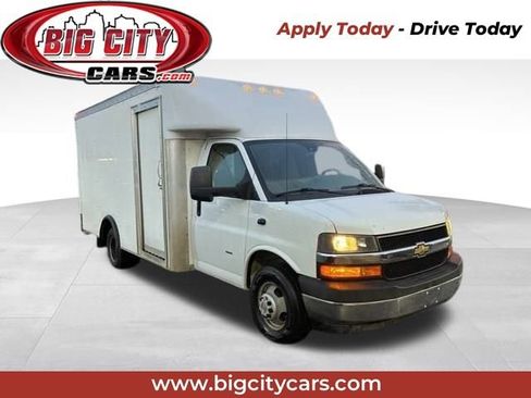Used 2021 Chevrolet Express 3500 Work Van w/ Power Convenience Package image 1