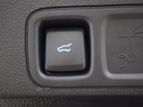 Used 2024 Ford Expedition Timberline image 21