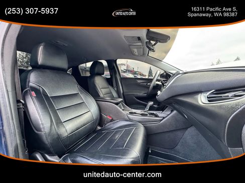 Used 2016 Chevrolet Malibu LT image 13