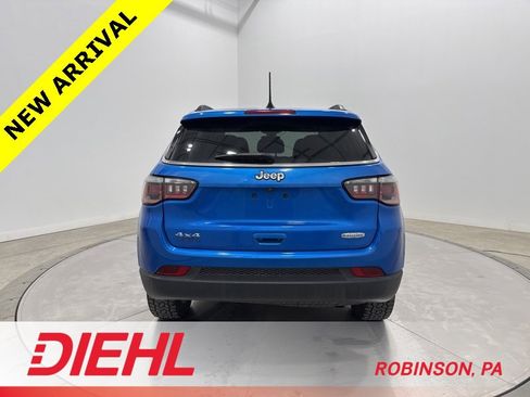 Certified 2019 Jeep Compass Latitude w/ Cold Weather Group image 6