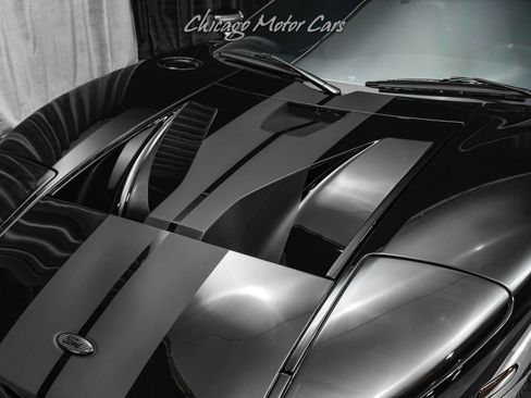 Used 2006 Ford GT image 32