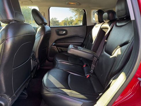 Used 2019 Jeep Compass Limited image 18