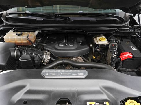 Used 2022 Jeep Grand Wagoneer Series III w/ Rear-Seat Entertainment Group AWD/4WD image 34
