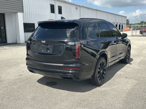 Used 2024 Cadillac XT6 Sport w/ LPO, Onyx Lite Package AWD/4WD image 14