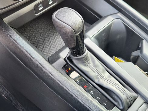 Used 2023 Honda Accord LX image 12