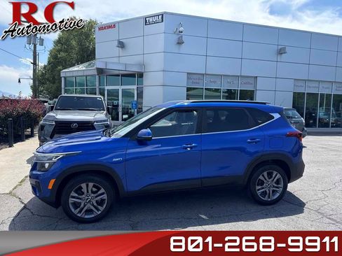 Used 2021 Kia Seltos S AWD/4WD image 1