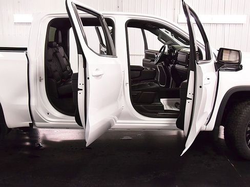 Used 2024 GMC Sierra 1500 Elevation AWD/4WD image 32