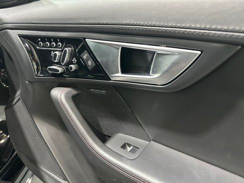 Used 2017 Jaguar F-TYPE S RWD image 45