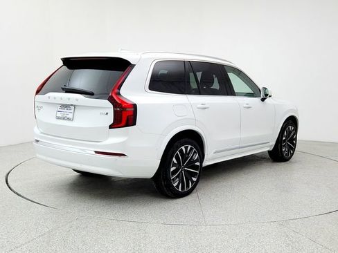New 2025 Volvo XC90 B6 Plus w/ Protection Package Premier image 5