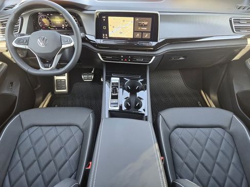 New 2026 Volkswagen Atlas Cross Sport SEL Premium R-Line image 21