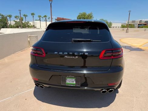 Used 2015 Porsche Macan S w/ Premium Package AWD/4WD image 25