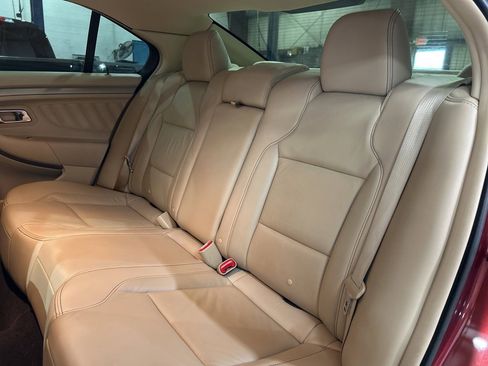 Used 2017 Ford Taurus SEL w/ Equipment Group 201A image 38