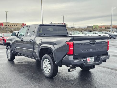 New 2026 Toyota Tacoma SR5 AWD/4WD image 3