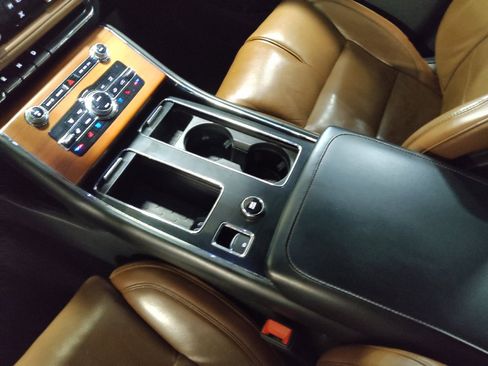 Used 2020 Lincoln Aviator Reserve w/ Equipment Group 201A RWD image 26