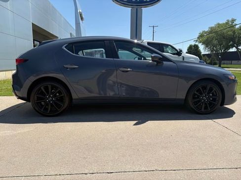 Used 2024 MAZDA MAZDA3 s AWD/4WD image 18